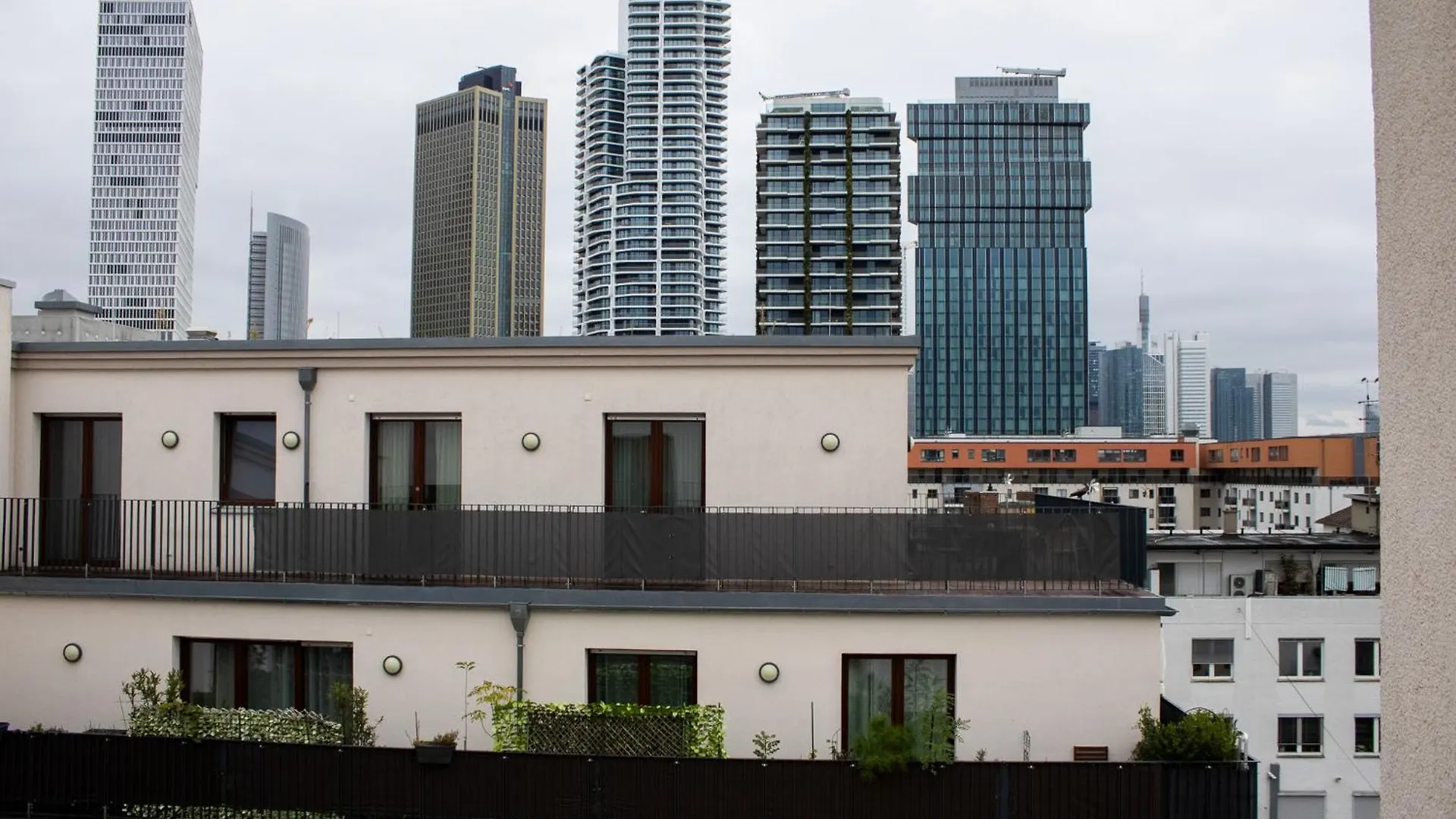 Luxus-Penthouse Im Zentrum فرانكفورت 0*,  ألمانيا